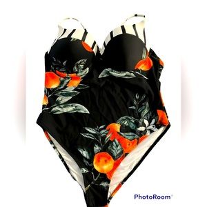Cupshe Pretty black swim suit with oranges!
